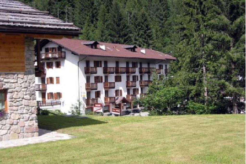 Casa Alpina Sant'Apollinare 호텔 팔카데 외부 사진