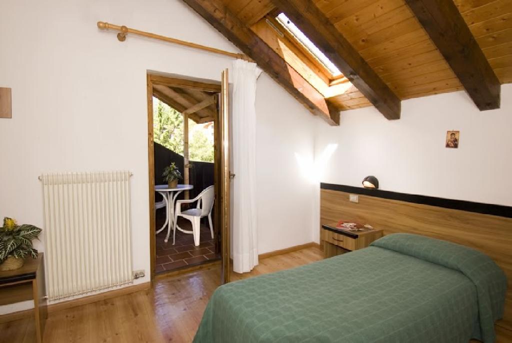 Casa Alpina Sant'Apollinare 호텔 팔카데 객실 사진